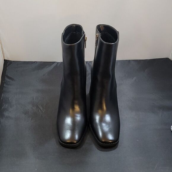 BRAND NEW CUSHIONAIRE WOMEN'S OSBORN DRESS HEEL +MEMORY FOAM, BOOT - Picture 2 of 16